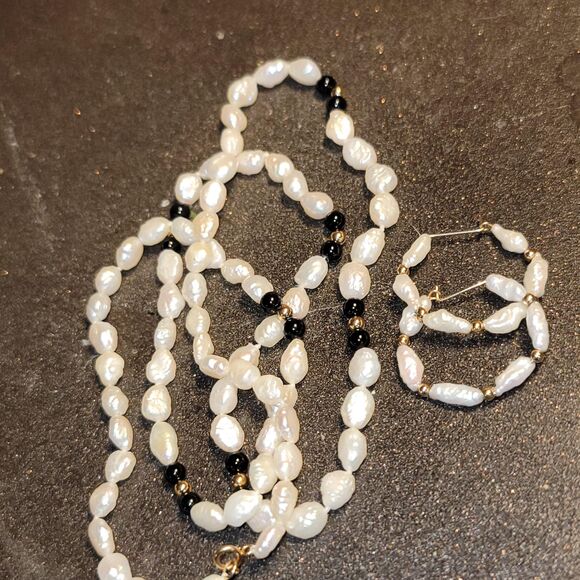 Fine Freshwater Baroque Pearl Necklace & Hoop Earrings w 14K Gold Onyx beads VTG - Picture 3 of 10